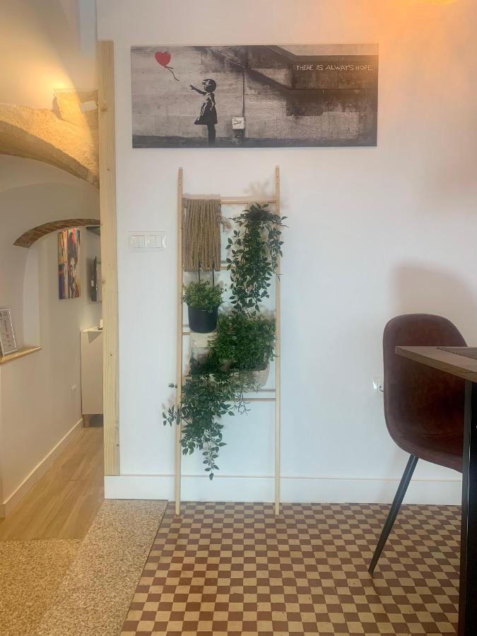 Casa Via De La Plata Apartment กาเซเรส ภายนอก รูปภาพ